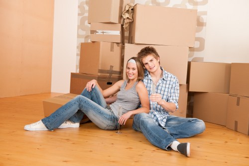 Moving day essentials and organized flat removals in Strand